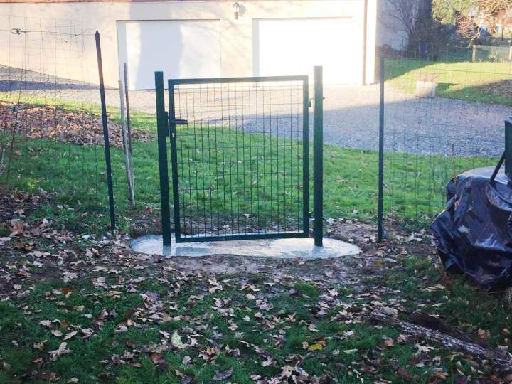 Pose de clôtures Le Vernet